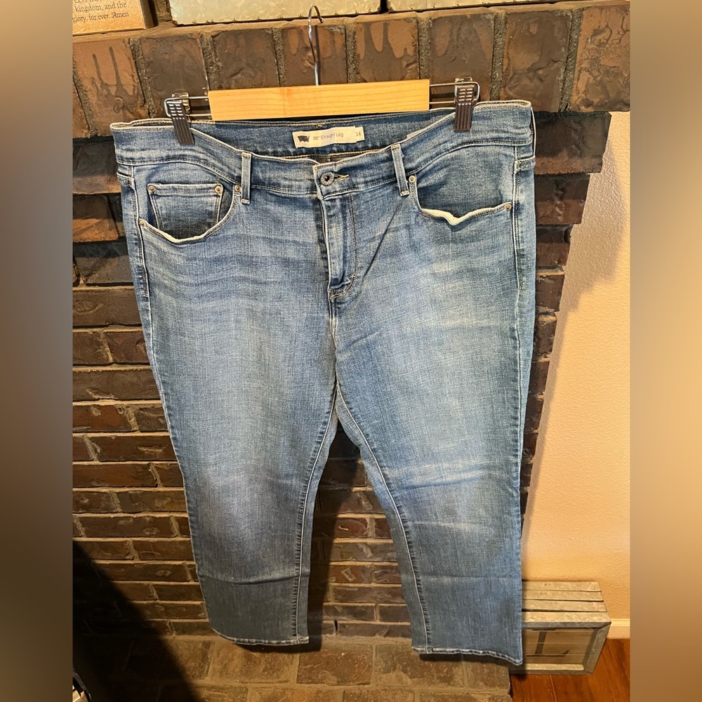 Levi’s Women’s Jeans Straight Leg